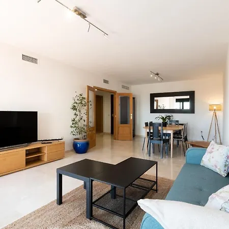 Apartment Cubo's Costalita & Free Parking Estepona
